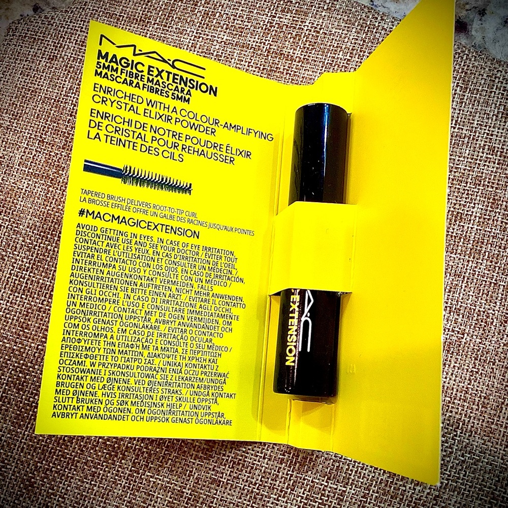 NIB MAC Mascara